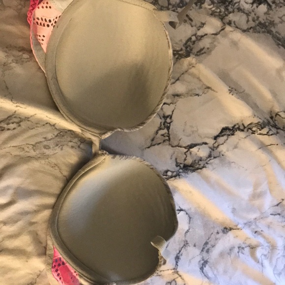 LaSenza 36 B bra - Picture 4 of 6